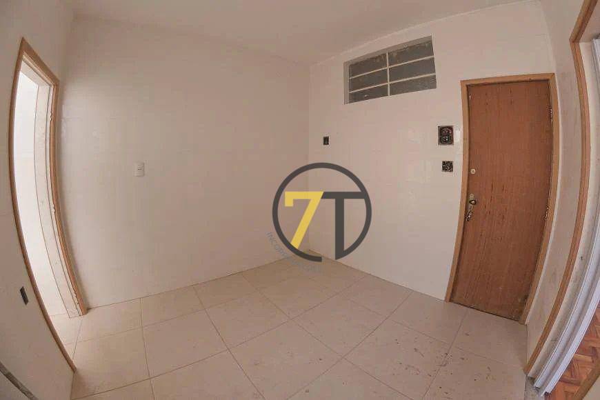 Apartamento à venda com 3 quartos, 80m² - Foto 15