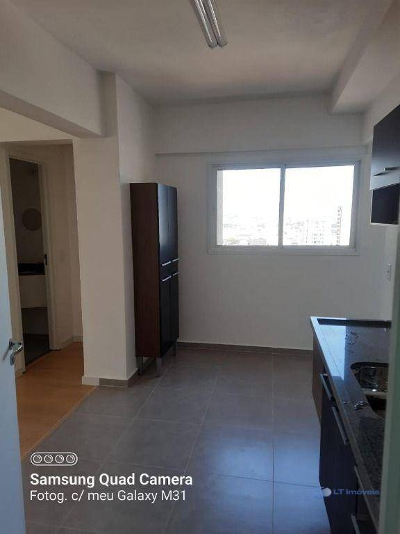 Apartamento para alugar com 3 quartos, 101m² - Foto 16