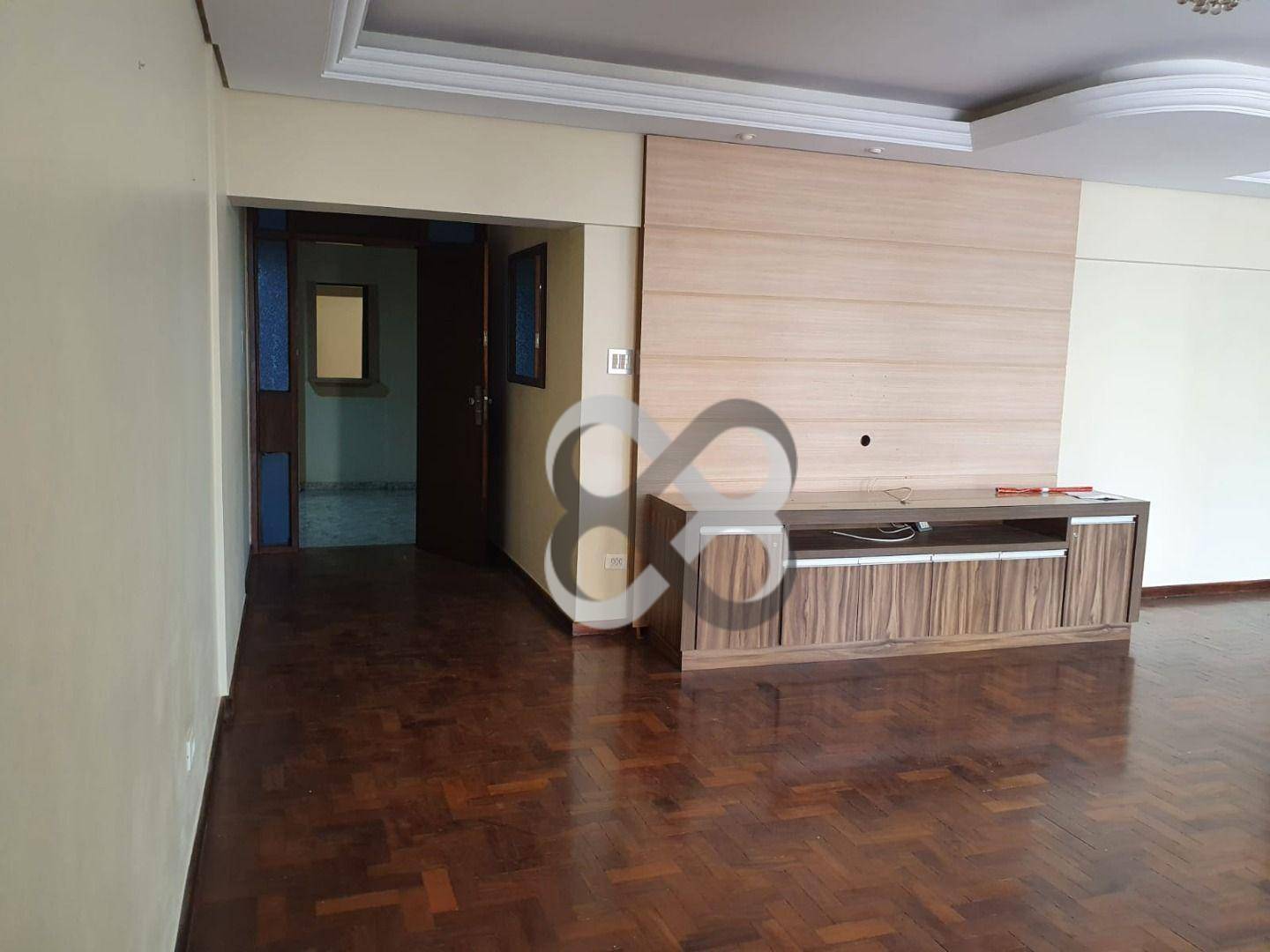 Apartamento à venda com 3 quartos, 168m² - Foto 11