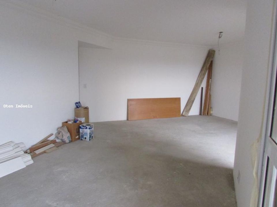 Apartamento à venda com 3 quartos, 187m² - Foto 13