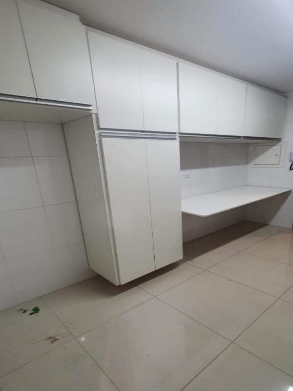 Sobrado à venda com 3 quartos, 280m² - Foto 3