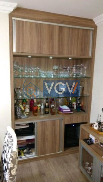 Apartamento à venda com 3 quartos, 84m² - Foto 2