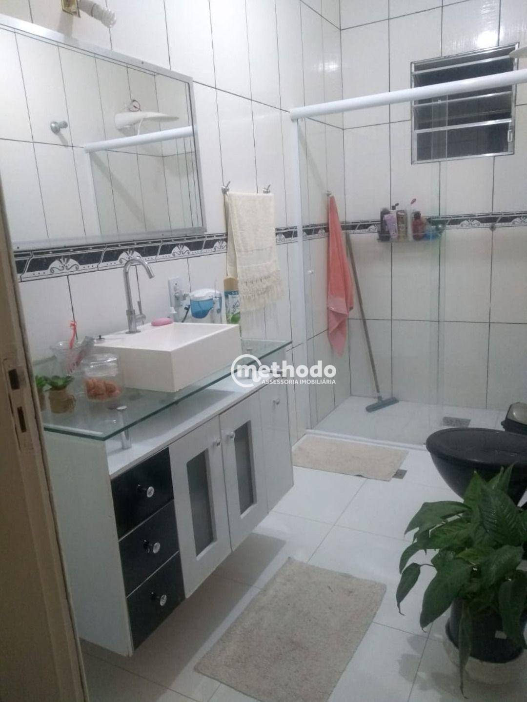 Casa à venda com 4 quartos, 200m² - Foto 19