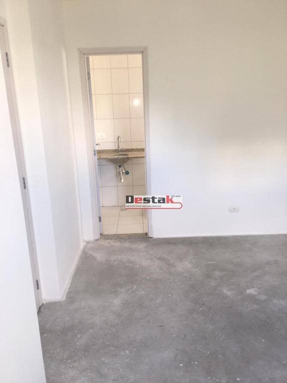 Apartamento à venda com 2 quartos, 66m² - Foto 16