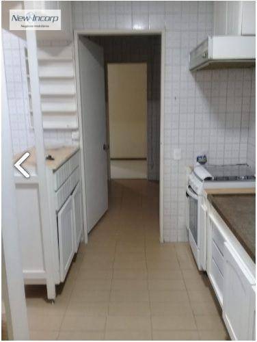 Apartamento à venda com 3 quartos, 140m² - Foto 11