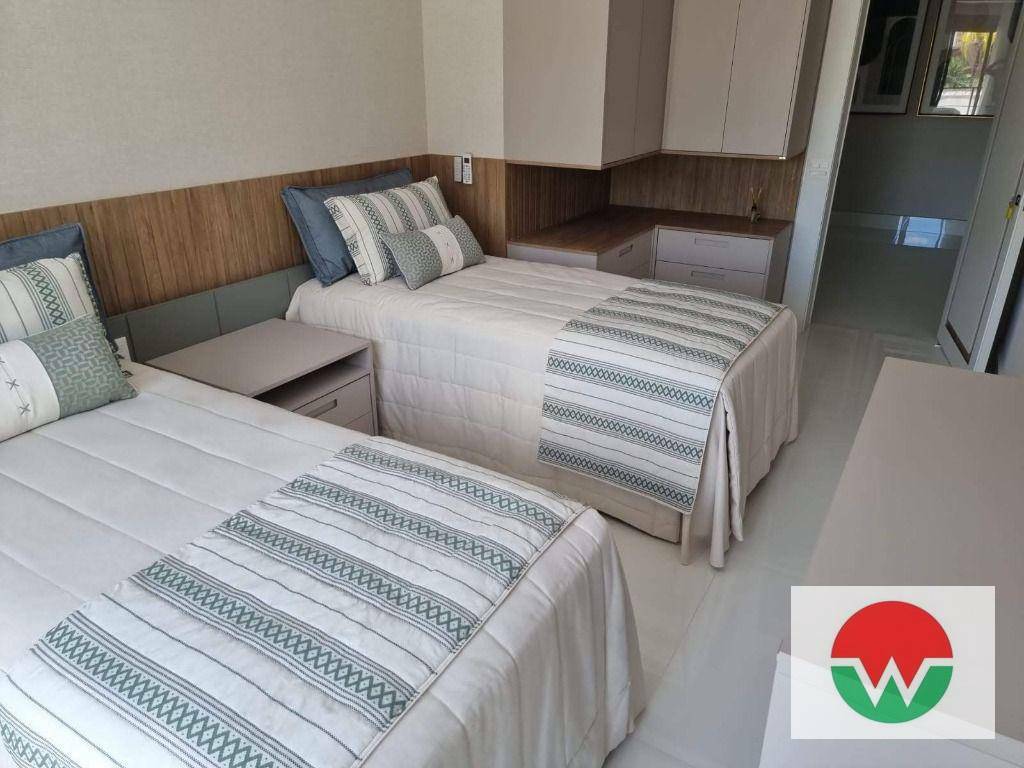 Casa de Condomínio à venda com 7 quartos, 800m² - Foto 23