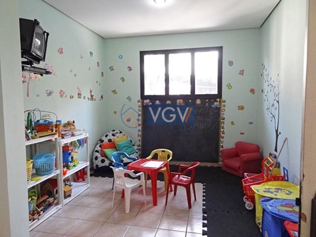 Apartamento à venda com 3 quartos, 127m² - Foto 4