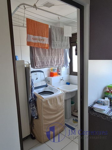 Apartamento à venda com 3 quartos, 87m² - Foto 8