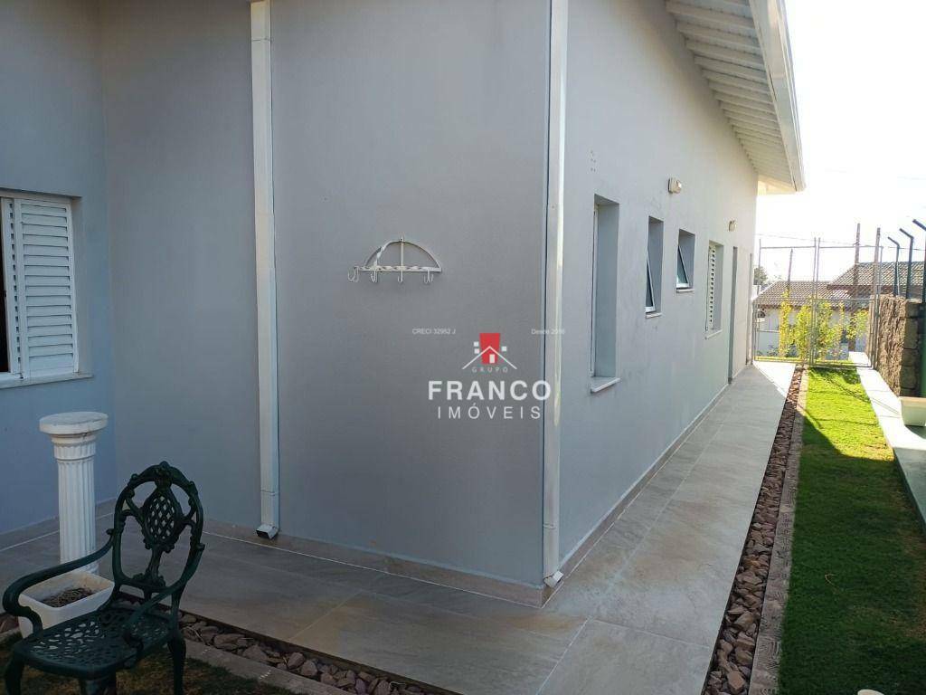 Casa à venda com 3 quartos, 172m² - Foto 10