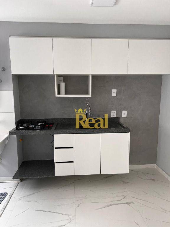 Apartamento para alugar com 2 quartos, 40m² - Foto 13