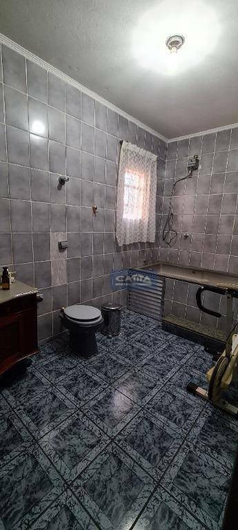 Sobrado à venda com 2 quartos, 148m² - Foto 13