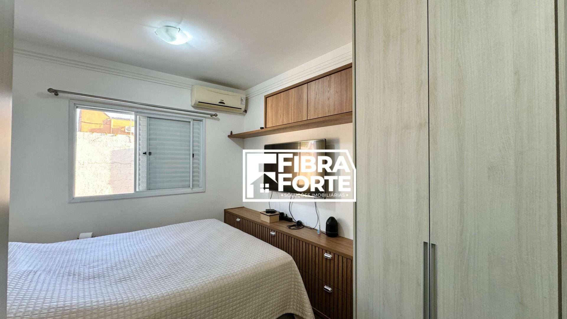 Casa de Condomínio para alugar com 3 quartos, 200m² - Foto 51