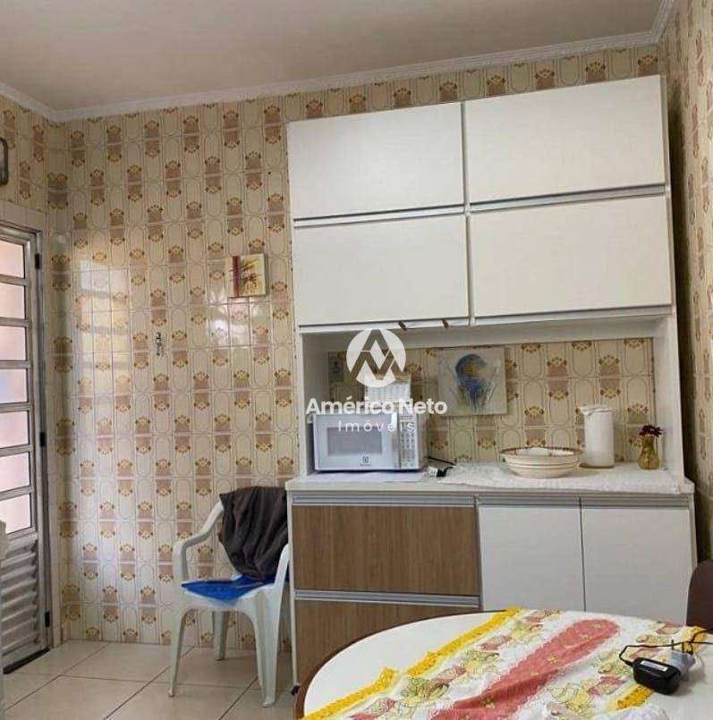 Sobrado para alugar com 3 quartos, 128m² - Foto 5