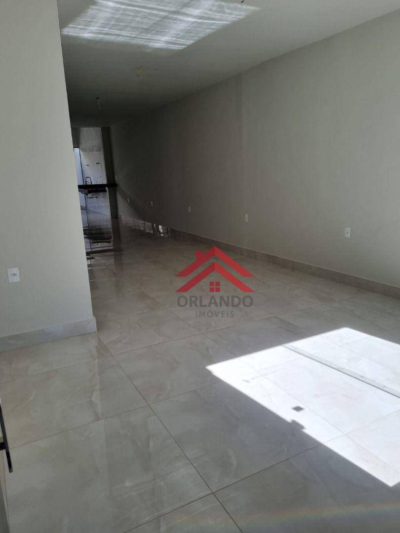 Casa à venda com 3 quartos, 180m² - Foto 5