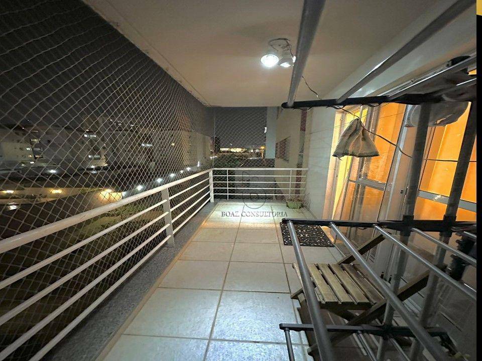 Apartamento à venda com 3 quartos, 140m² - Foto 16