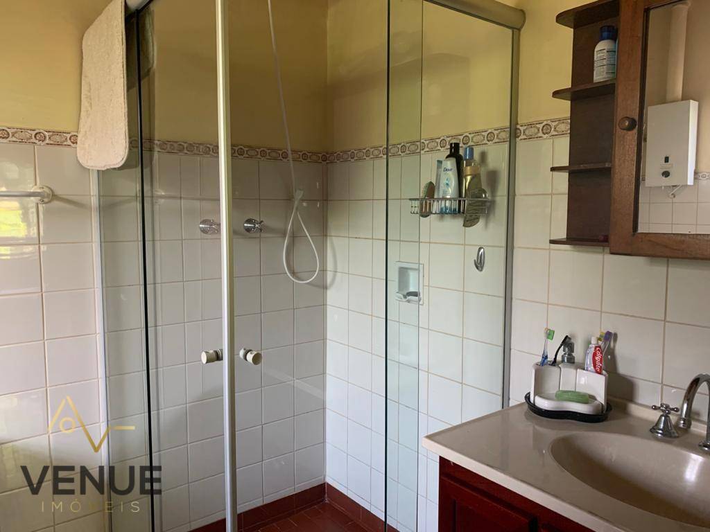 Chácara à venda com 6 quartos, 650m² - Foto 30