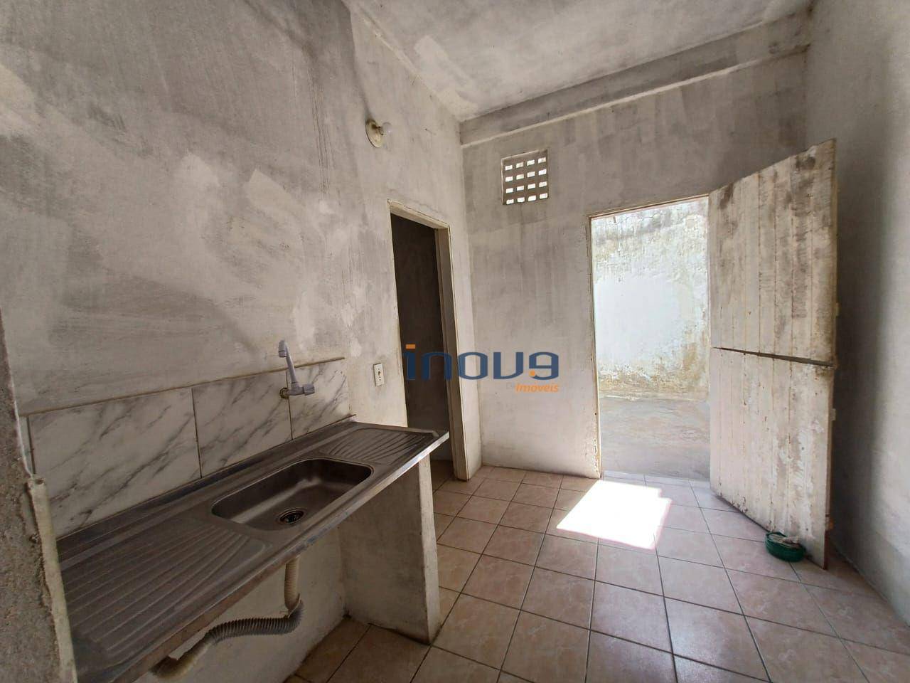 Casa à venda com 5 quartos, 230M2 - Foto 13