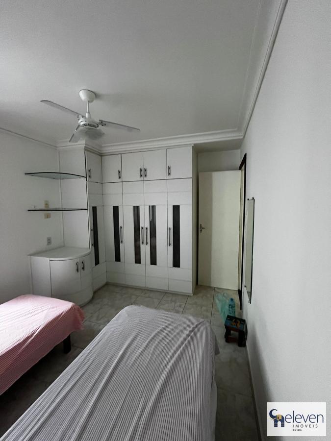 Apartamento à venda com 2 quartos, 70m² - Foto 21