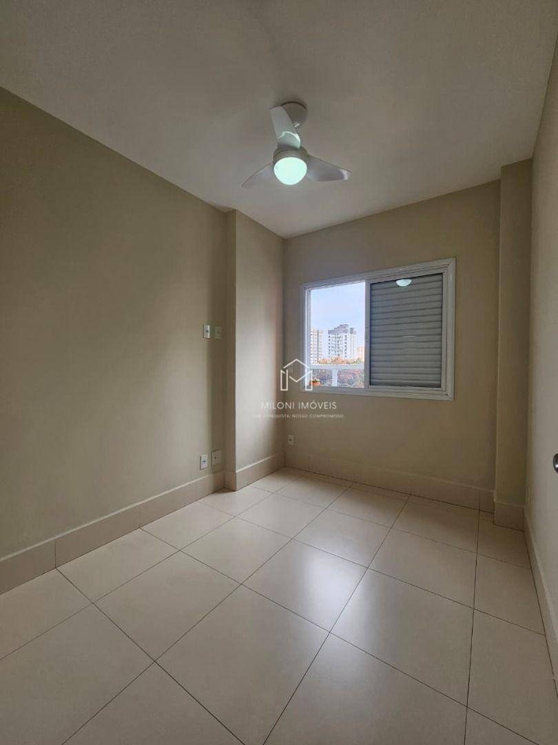 Apartamento para alugar com 3 quartos, 90m² - Foto 6