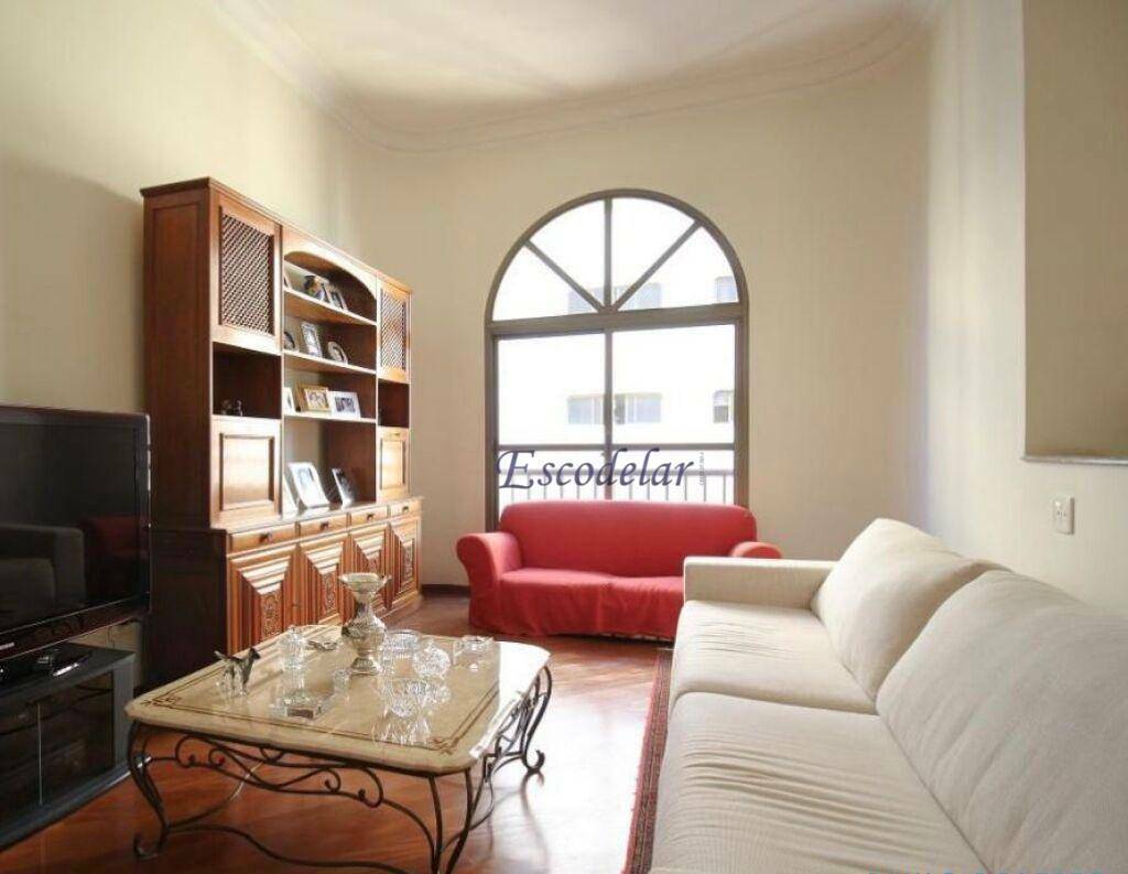 Apartamento à venda com 4 quartos, 211m² - Foto 7