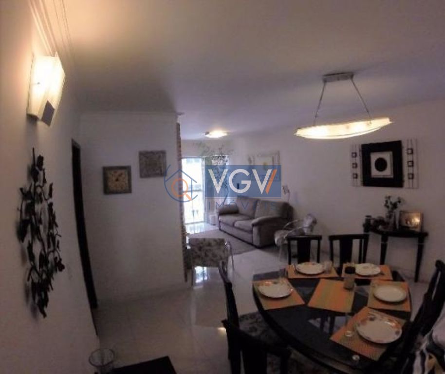 Apartamento à venda com 3 quartos, 96m² - Foto 2