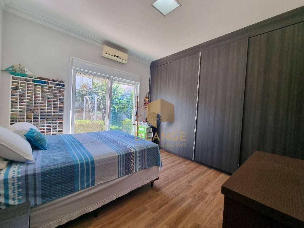 Casa de Condomínio à venda com 3 quartos, 390m² - Foto 40