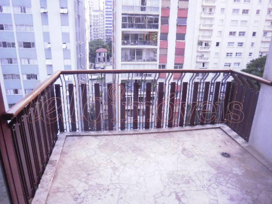 Apartamento para alugar com 3 quartos, 200m² - Foto 4