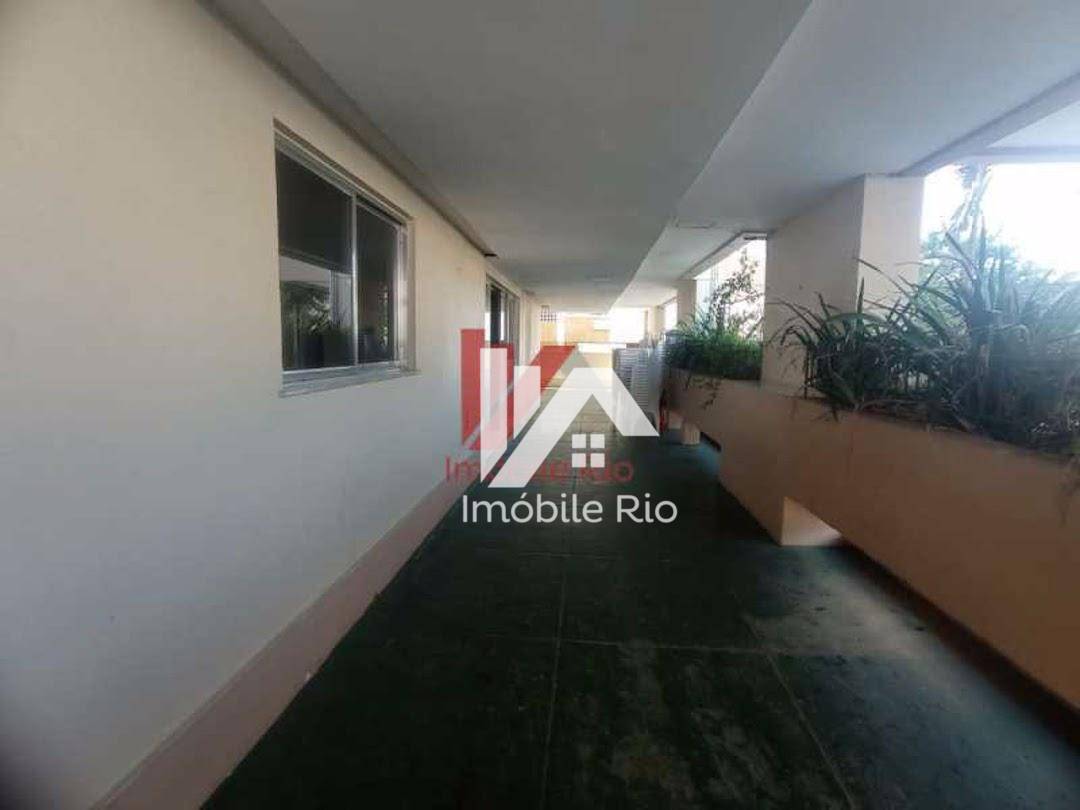 Apartamento à venda com 2 quartos, 66m² - Foto 25