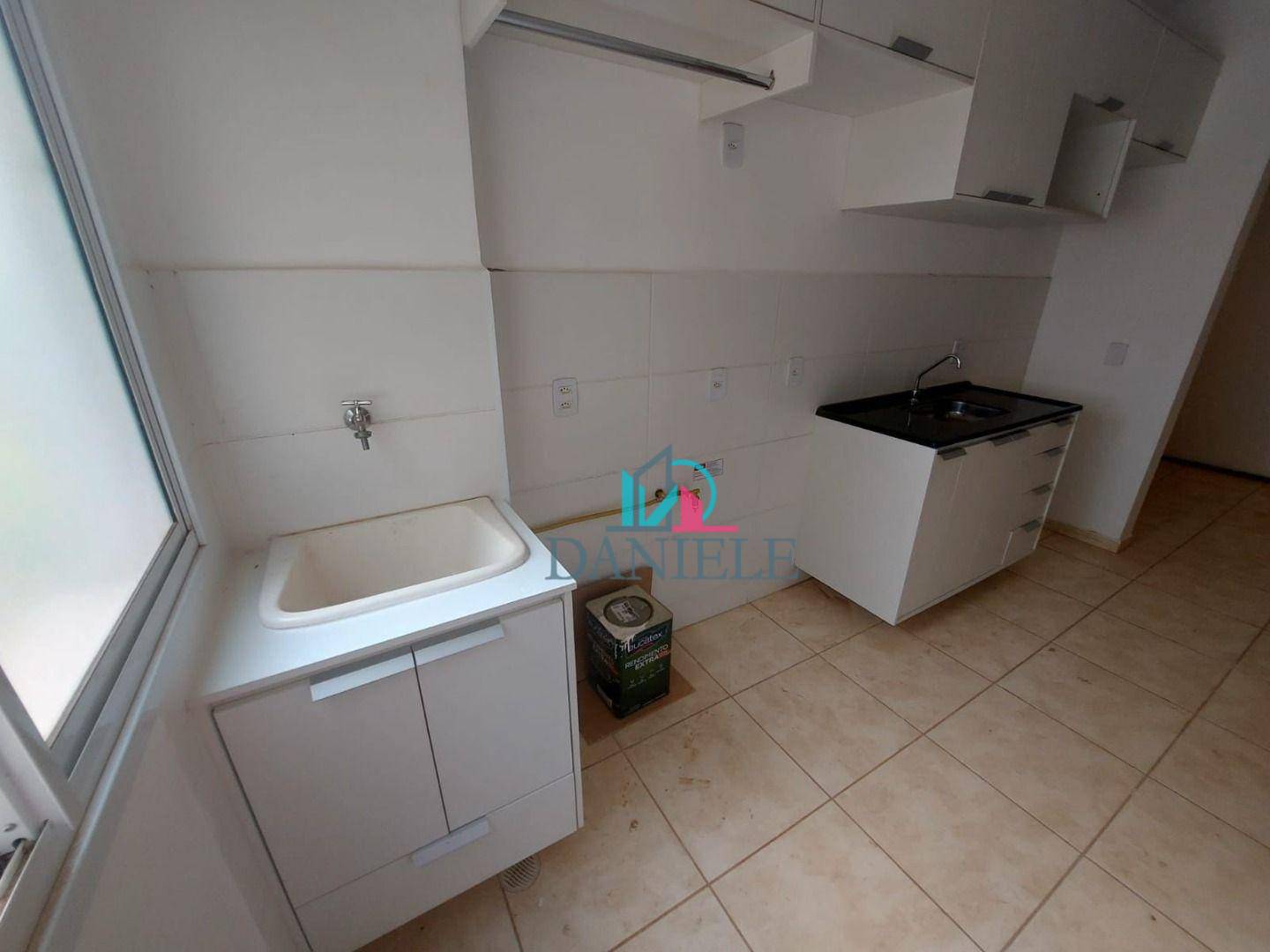 Apartamento à venda com 2 quartos, 47m² - Foto 4