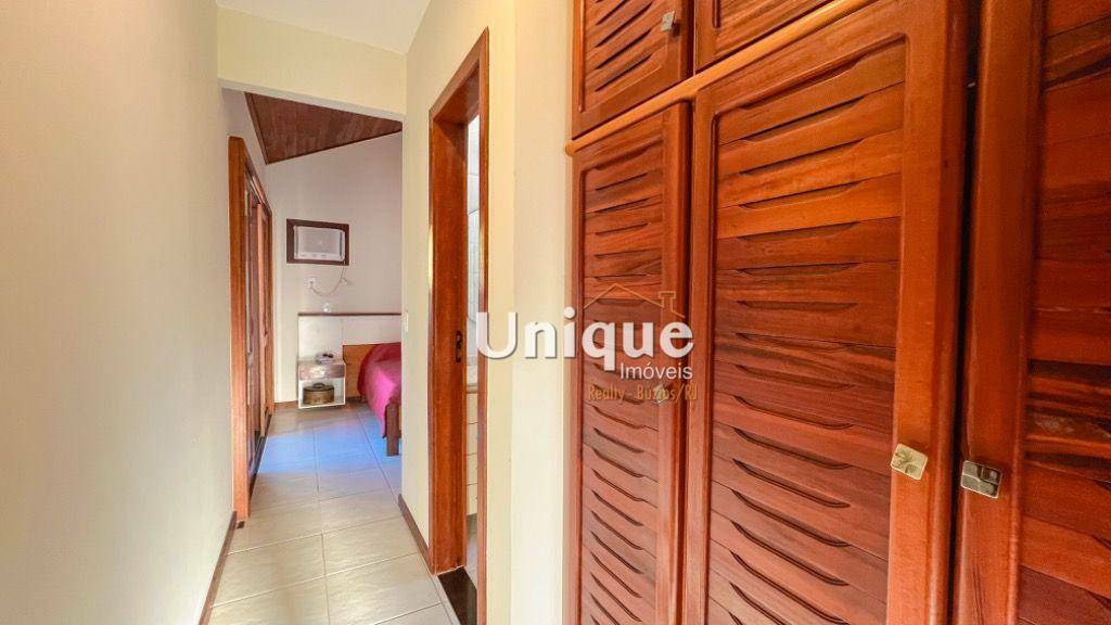 Casa à venda com 5 quartos, 350m² - Foto 25