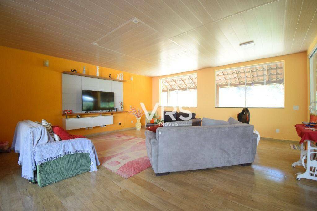 Casa à venda com 6 quartos, 500m² - Foto 48