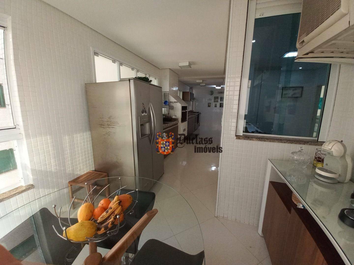 Apartamento à venda com 3 quartos, 150m² - Foto 17