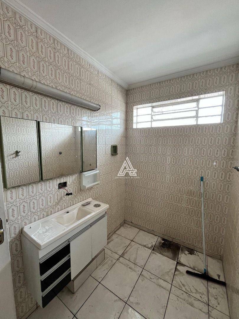 Sobrado à venda com 3 quartos, 250m² - Foto 94