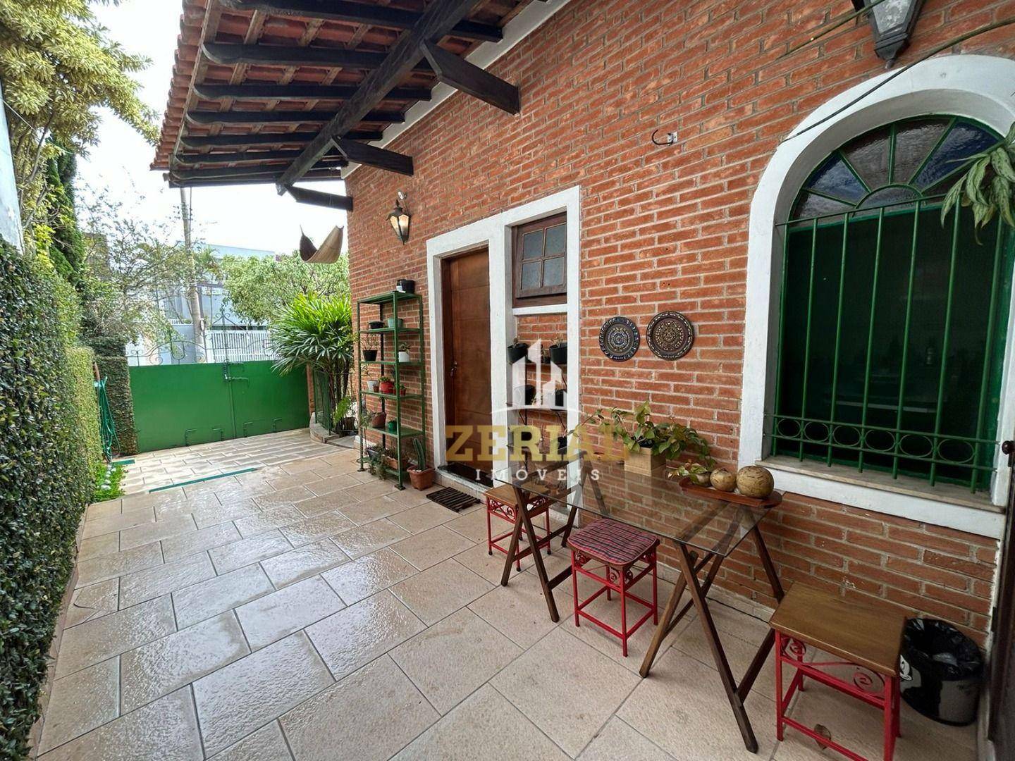 Casa à venda com 5 quartos, 189m² - Foto 18