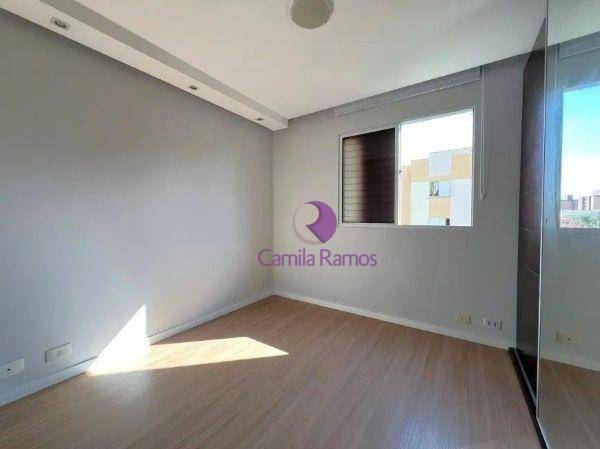 Apartamento à venda com 2 quartos, 64m² - Foto 7