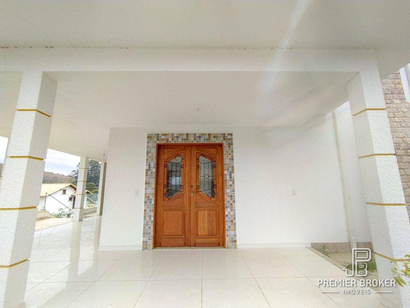 Casa de Condomínio à venda com 5 quartos, 250m² - Foto 4