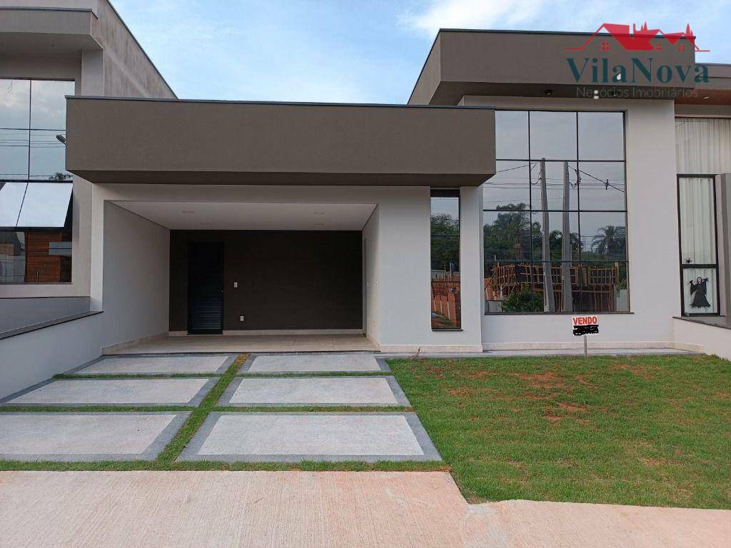 Casa de Condomínio à venda com 3 quartos, 215m² - Foto 2