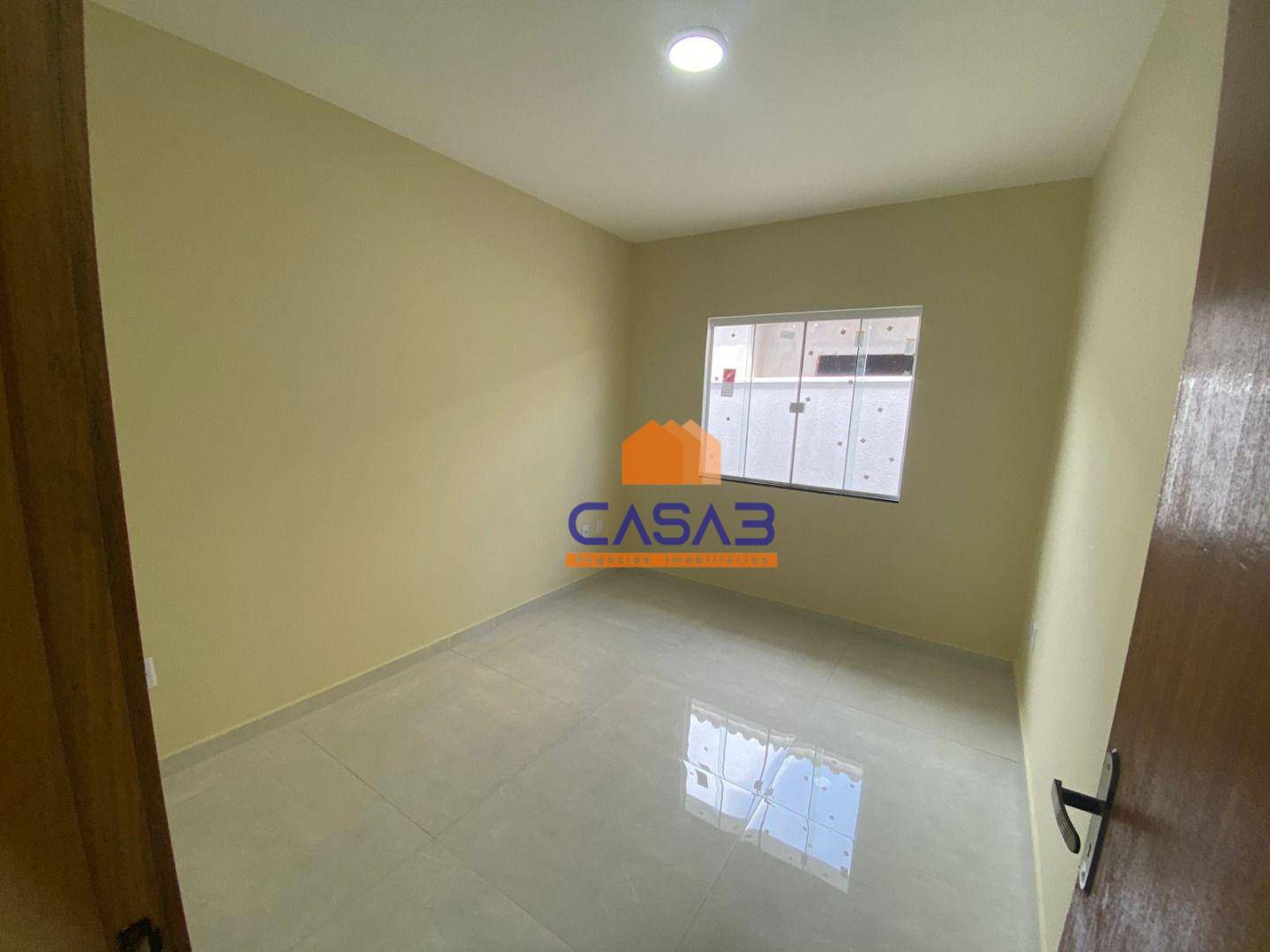 Casa à venda com 2 quartos, 76m² - Foto 11