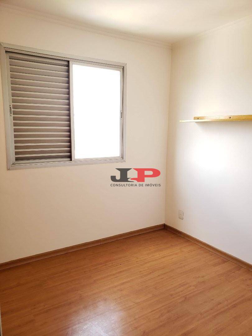 Apartamento para alugar com 3 quartos, 72m² - Foto 19