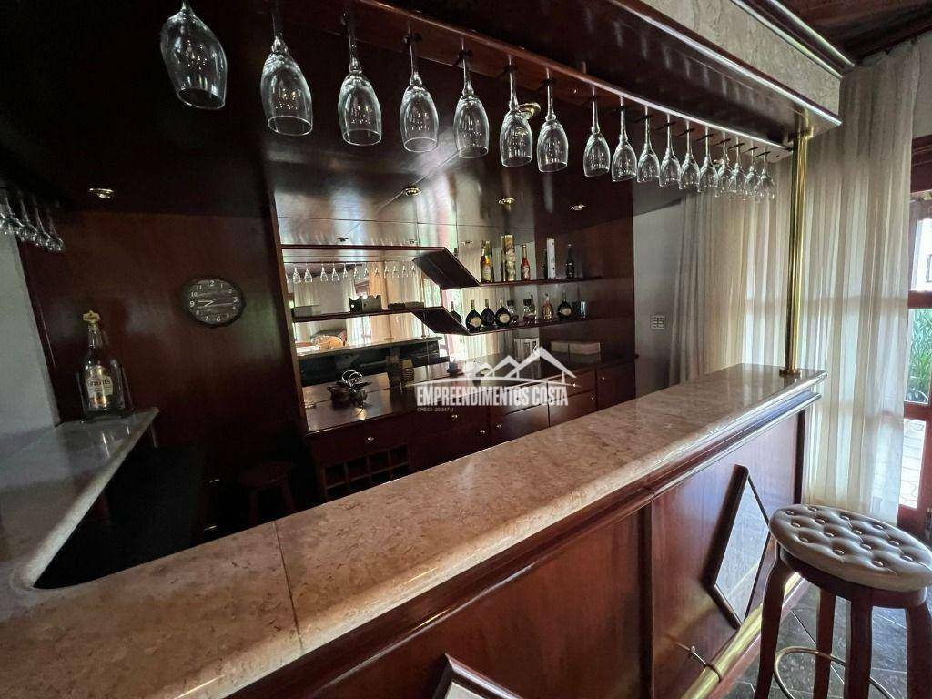 Casa de Condomínio à venda e aluguel com 5 quartos, 888m² - Foto 11