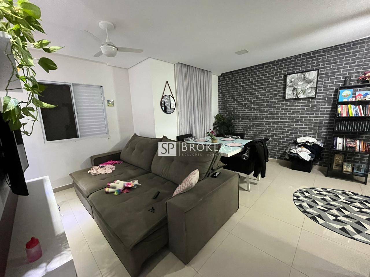 Apartamento à venda com 2 quartos, 81m² - Foto 2