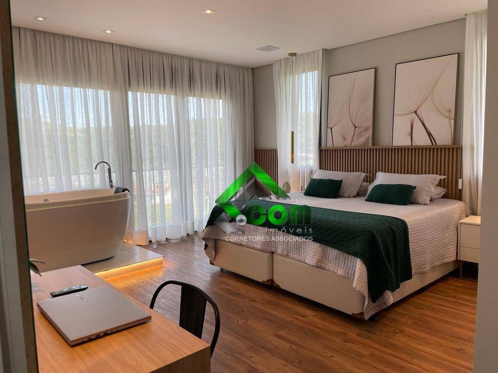 Casa de Condomínio para alugar com 4 quartos, 435m² - Foto 55