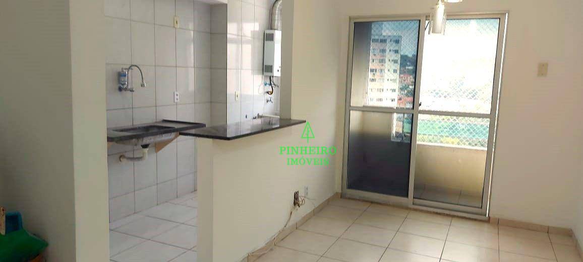 Apartamento à venda com 3 quartos, 78m² - Foto 3