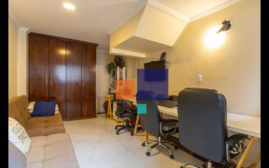 Cobertura à venda e aluguel com 4 quartos, 330m² - Foto 17