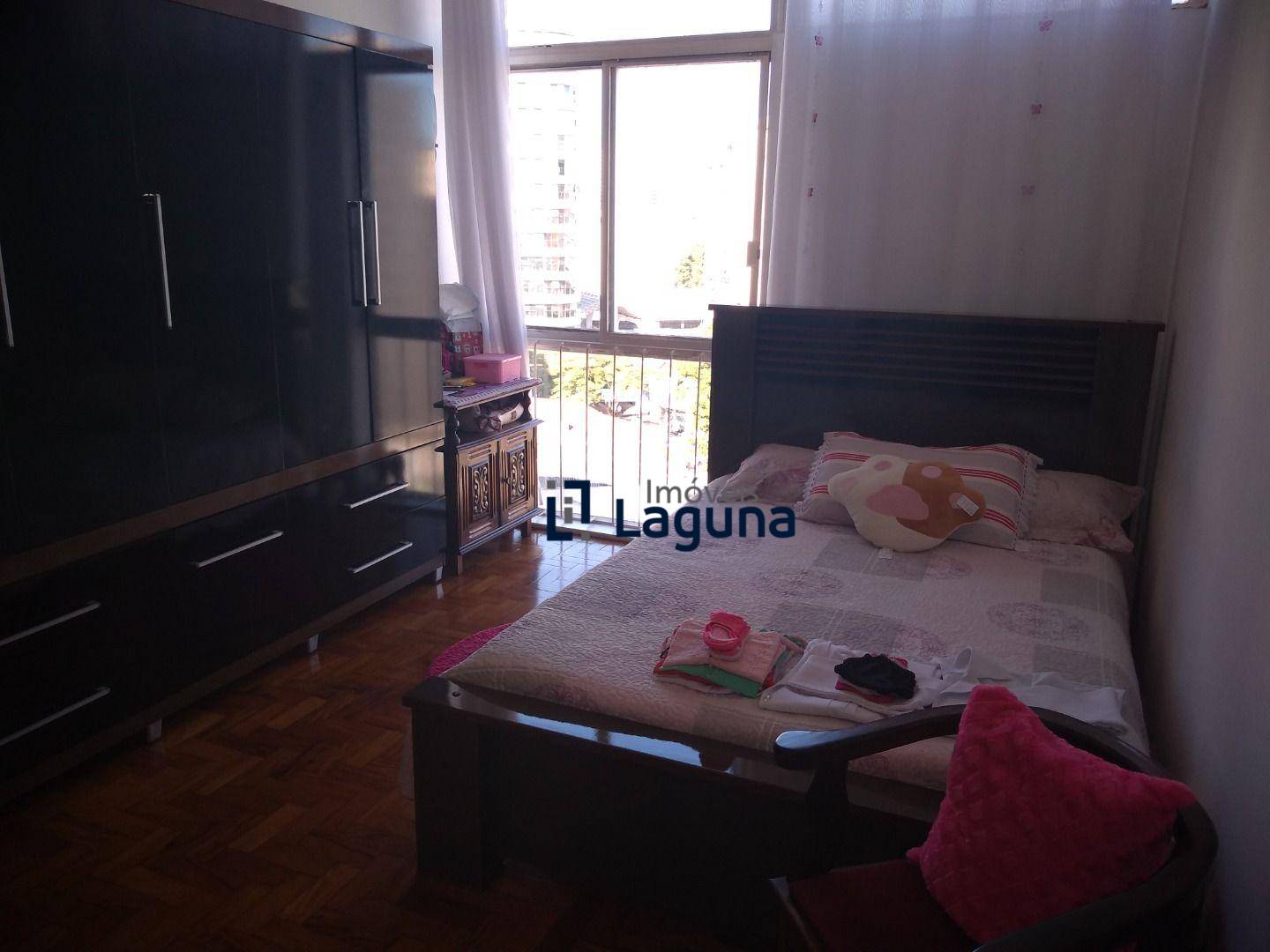 Apartamento à venda com 2 quartos, 110m² - Foto 10