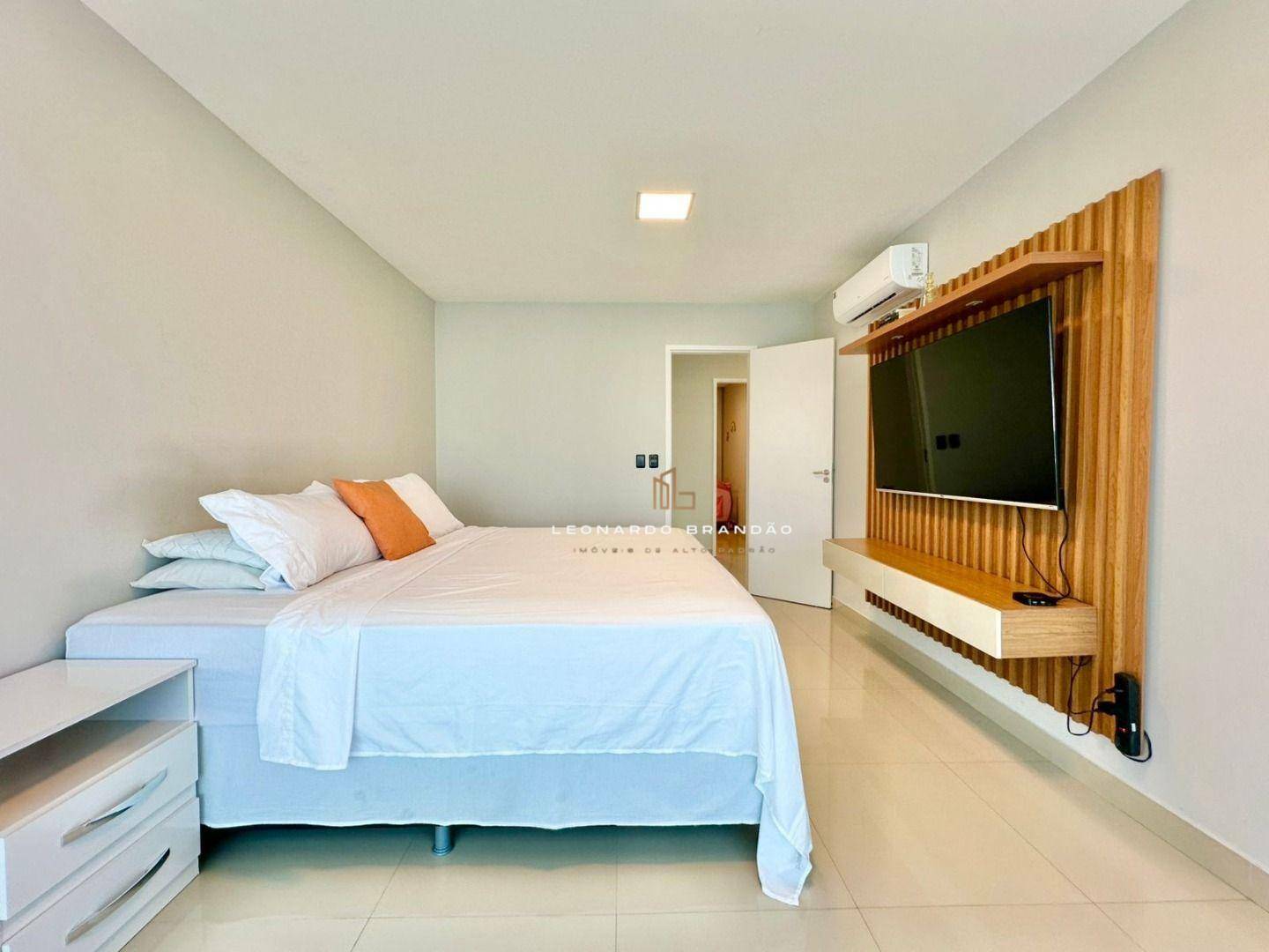 Casa de Condomínio à venda com 4 quartos, 206m² - Foto 31