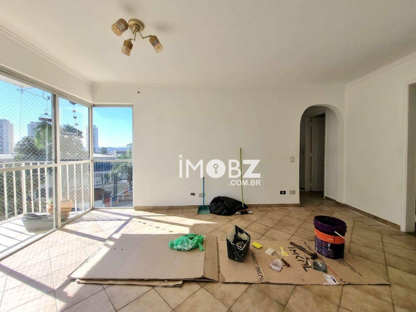 Apartamento à venda com 3 quartos, 91m² - Foto 1