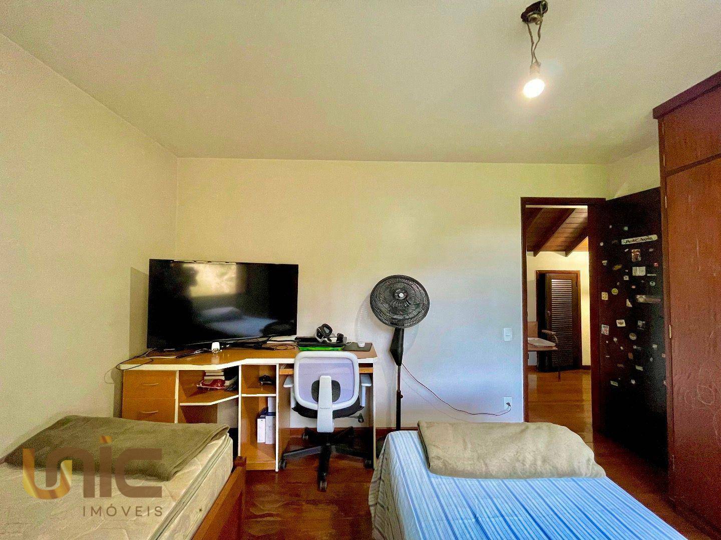 Casa de Condomínio à venda com 3 quartos, 170m² - Foto 22