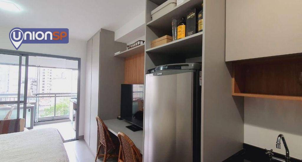 Apartamento à venda com 1 quarto, 30m² - Foto 7