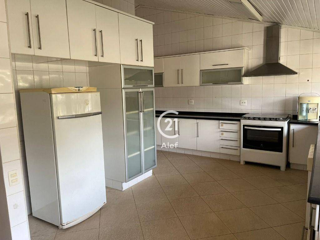 Casa à venda e aluguel com 3 quartos, 359m² - Foto 28